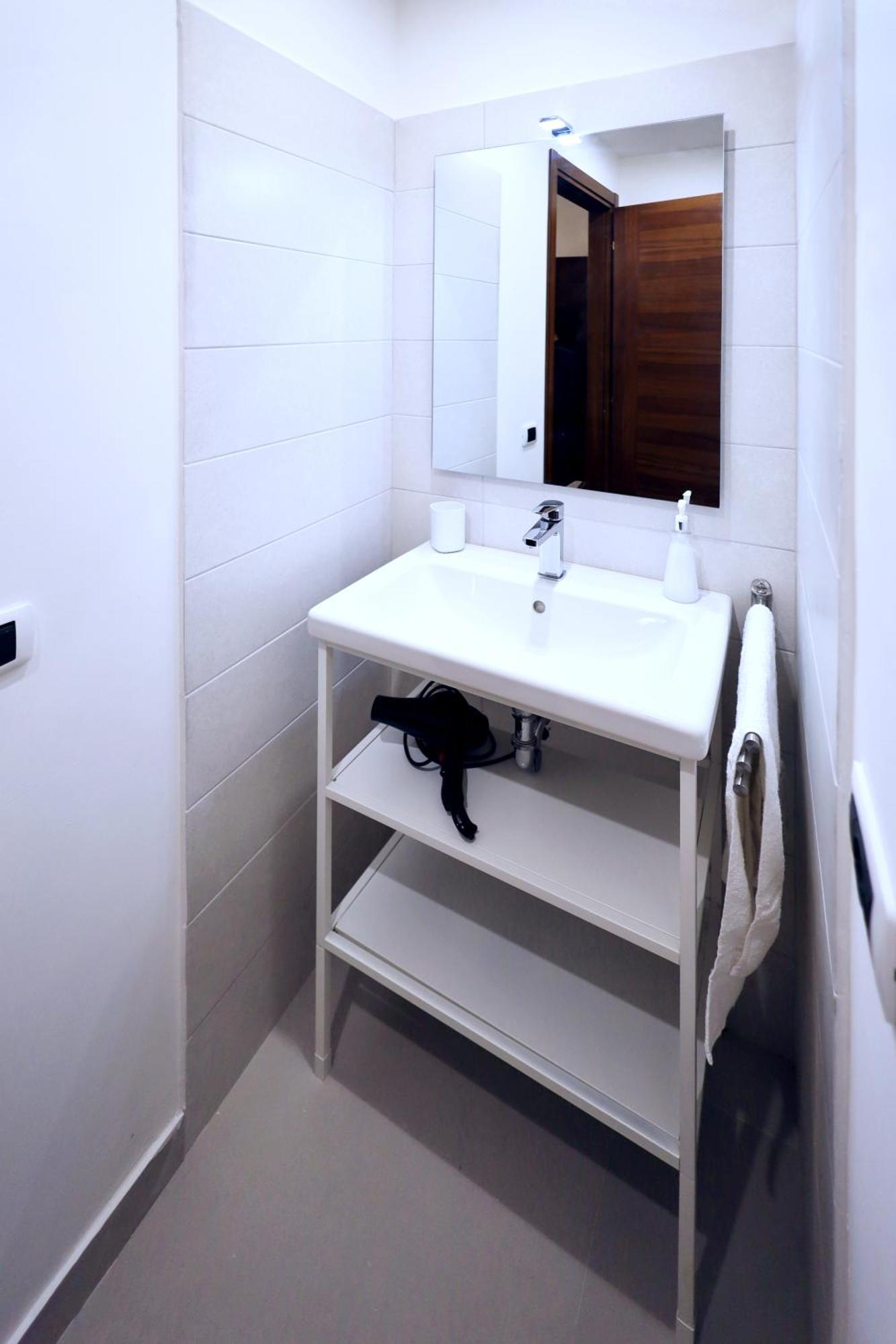 Cataneasy Rooms 外观 照片